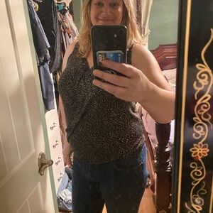 Theory tank- perfect for New Year’s ❤️